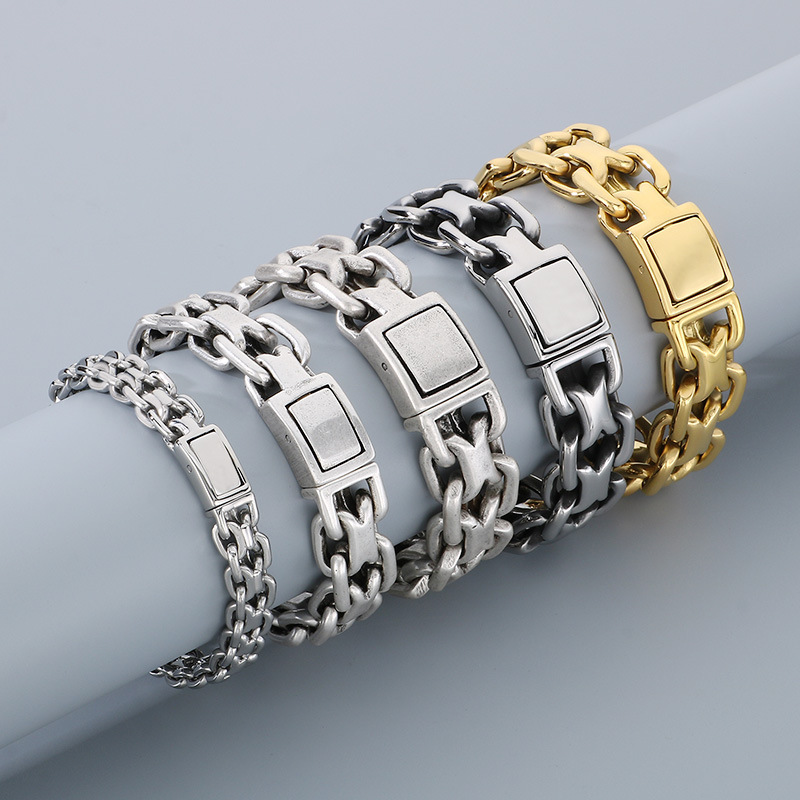 Personalized Trendy Men's Old Ring-linked Stainless Steel Bracelet Aggressive Creative Horse Whip Plain Titanium Steel Bracelet for Men Personalized Trendy Men's Old Ring-linked Stainless Steel Bracelet Aggressive Creative Horse Whip Plain Titanium Steel Bracelet for Men