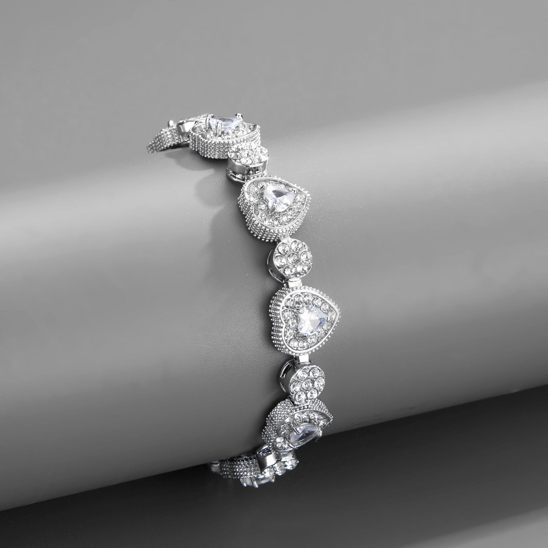 Fashion Heart Shape Alloy Inlay Rhinestones Unisex Necklace 1 Piece