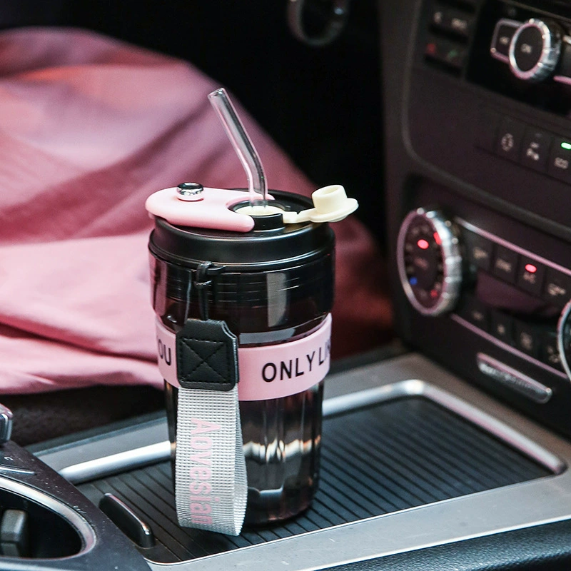 Двойной напиток Тритан кофейная чашка с высоким цветовым значением Присоска для девочек Портативная пластиковая чашка для воды Сопровождение Летняя оптовая печать