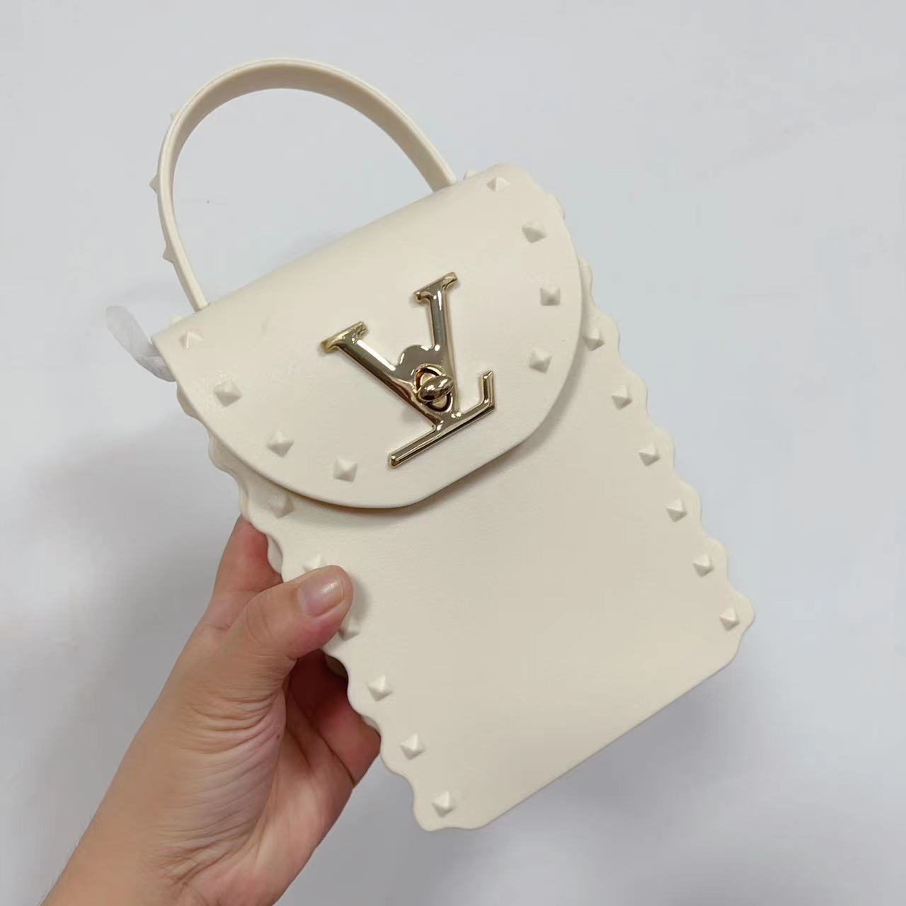 c1ce32a5b5f62cc76a518a2950ffa8