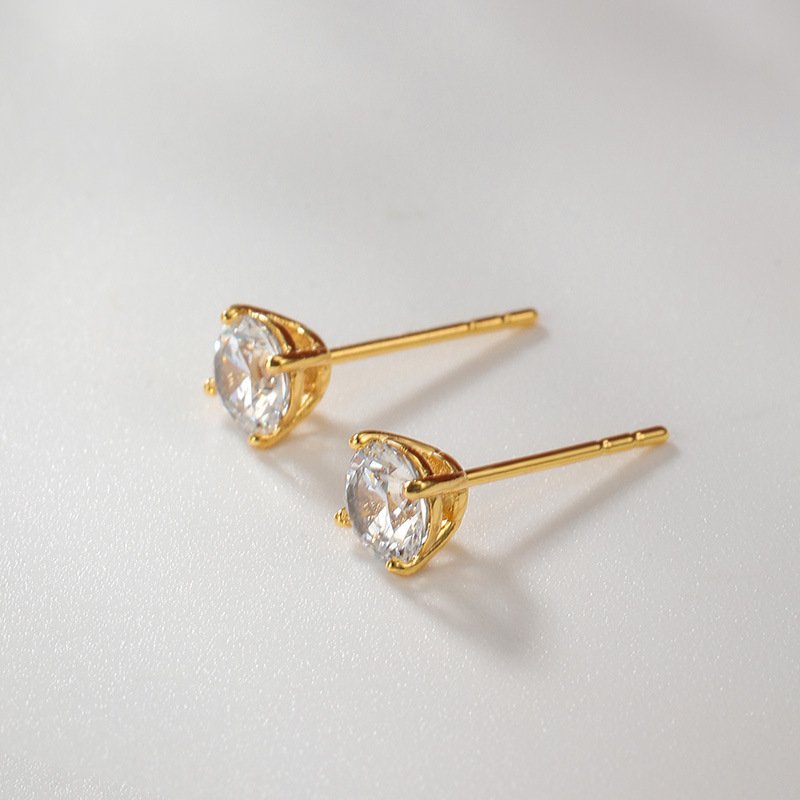 Xuping Jewelry Moda, simple y versátil, cuatro garras y seis garras, pendientes de circón simples, desplazamientos diarios, pendientes pequeños exquisitos al por mayor