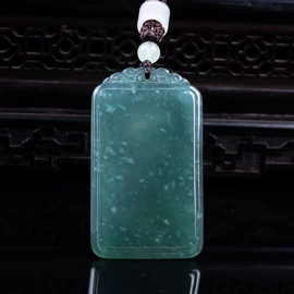 翡翠项饰;天然玉石项饰;翡翠手饰