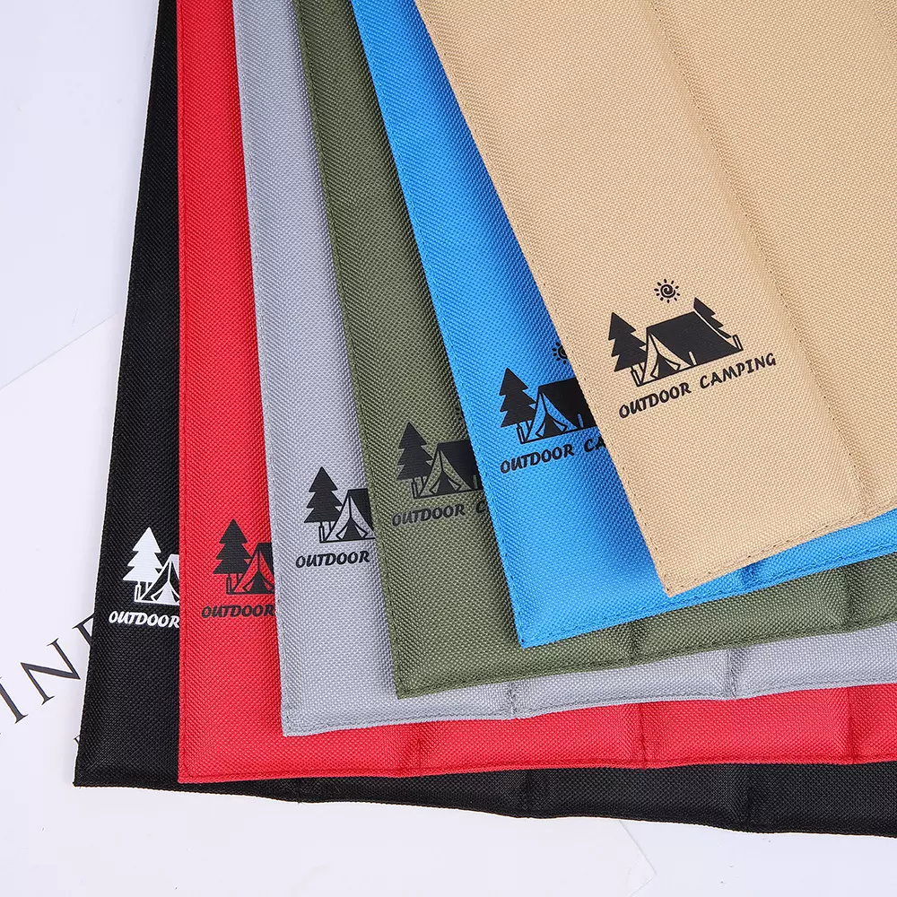 定制登山露营隔脏防水坐垫 户外野餐垫折叠坐垫草坪隔凉防潮垫子