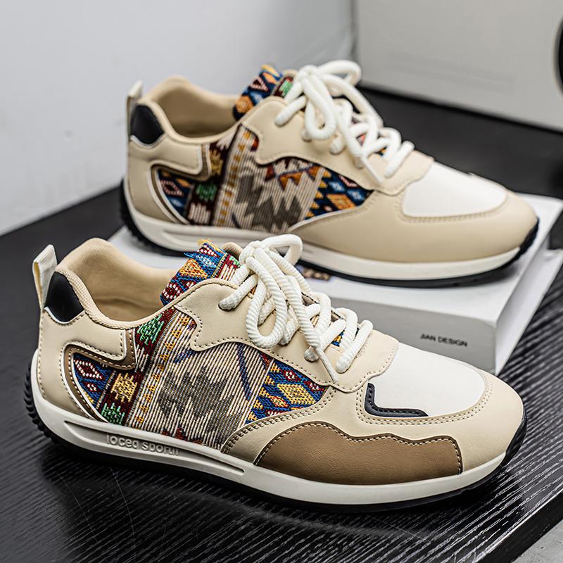 Zapatos de hombre 2025 primavera zapatos deportivos casuales modelos de estudiantes jóvenes modelos delgados de suela suave Forrest Gump zapatos de lona para papá