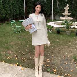 蝴蝶结装饰性感小心机白色粗花呢小香风长袖连衣裙修身显瘦小洋装