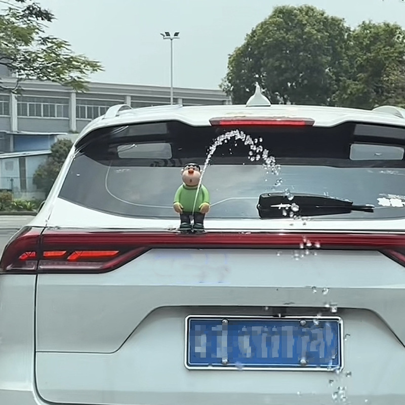 インターネット有名人の車の装飾品水スプレー車のゼニガメクリエイティブ車の装飾ルーフとテールかわいい水改造|undefined