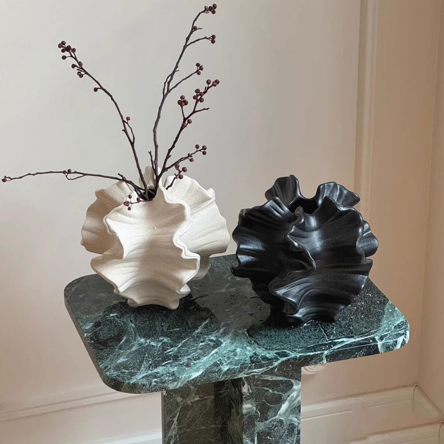 Wabi-Sabi Style Ceramic Vase, Light Luxury Flower Arrangement Ornament, High-End Niche Living Room Entrance Home Decoration Ceramic Vase