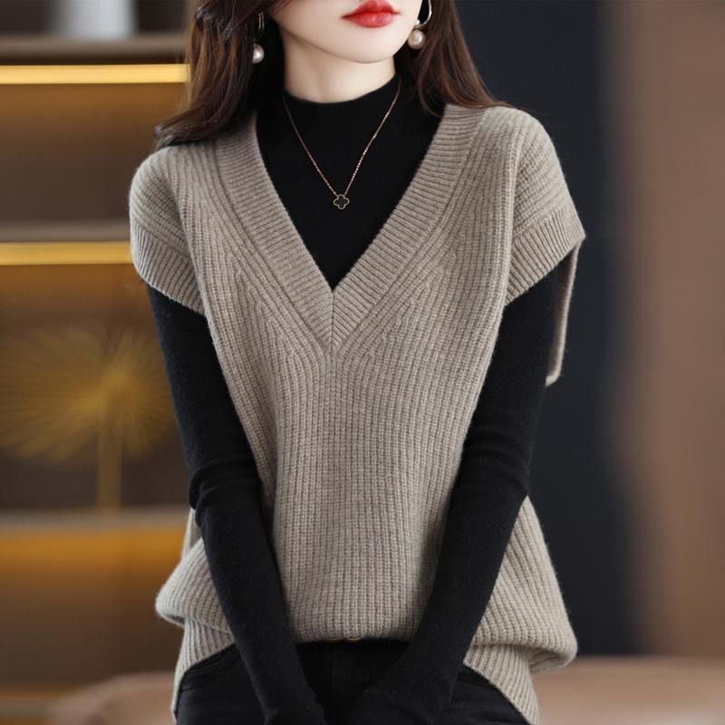Women's Autumn and Winter Batwing Sleeve Knitted Vest New Loose Versatile Sleeveless Solid Color Knit Top
