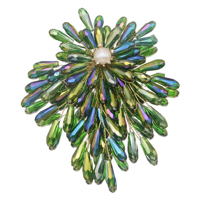 Broche de perlas naturales de alta calidad de nicho azul-verde Chapado en color de doble uso broche de alta gama estilo retro Chanel venta al por mayor