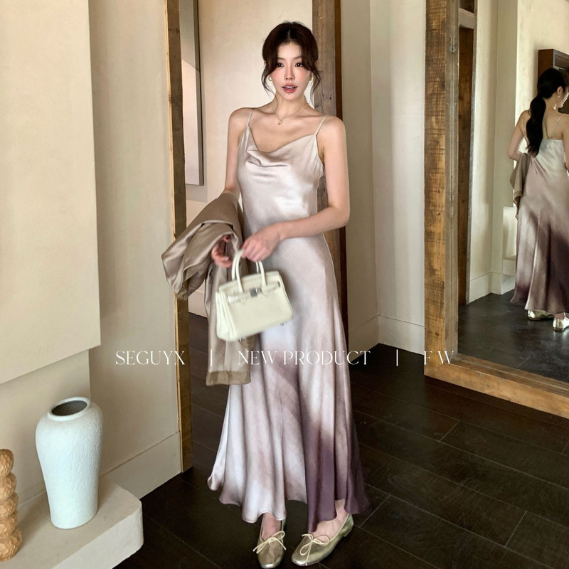SEGUYX Shibuya Shisanxing Satin Strap Dress for Women, Gradient Color Long Dress, Gentle Style Formal Dress T011 SEGUYX Shibuya Shisanxing Satin Strap Dress for Women, Gradient Color Long Dress, Gentle Style Formal Dress T011