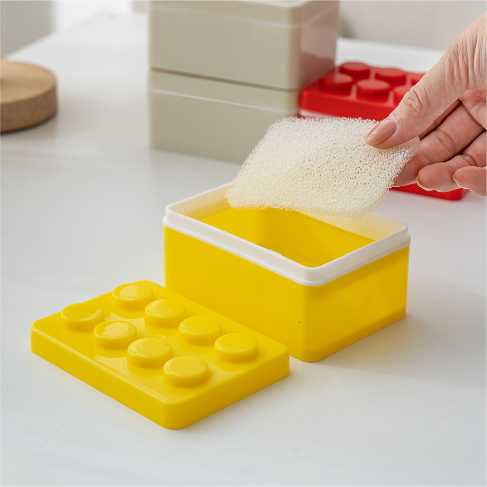 Square constructor for traveling