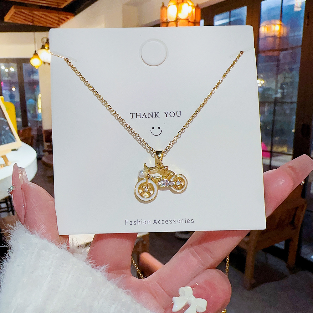 Cute Novelty Bicycle Titanium Steel Plating Inlay Artificial Pearls Zircon Gold Plated Pendant Necklace display picture 2