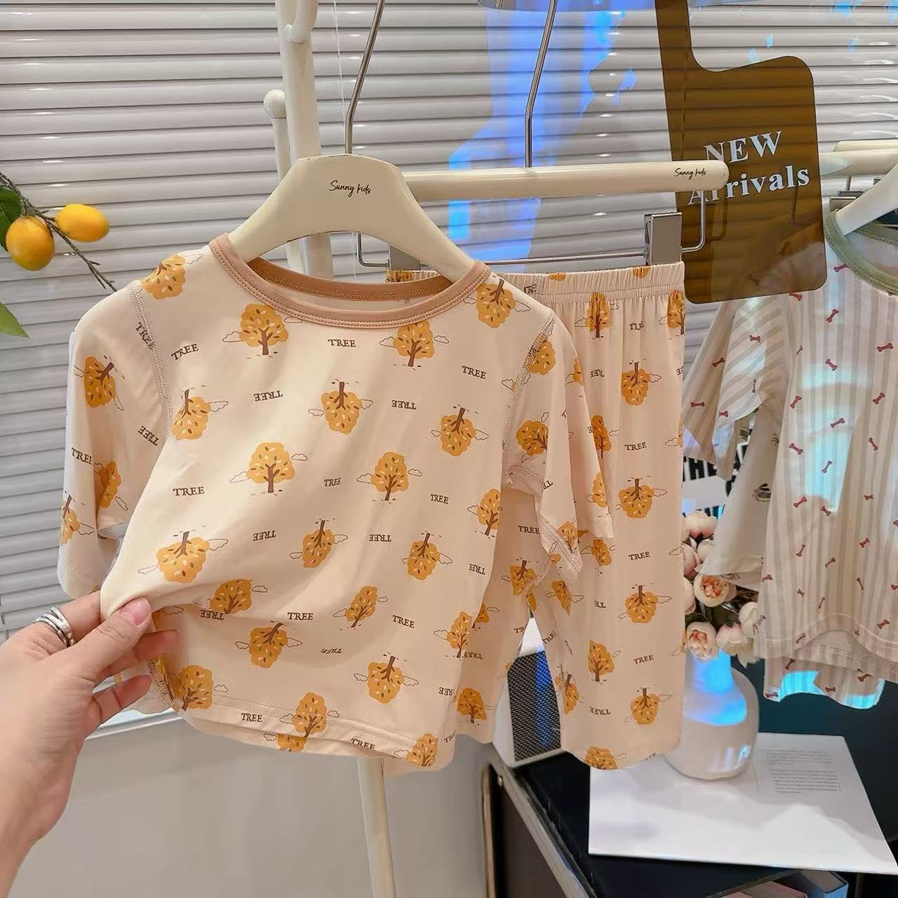 Pijamas Lycelle para niños Traje fino de verano de manga tres cuartos Ropa de hogar para niños grandes Ropa de aire acondicionado para niños y niñas Pijamas