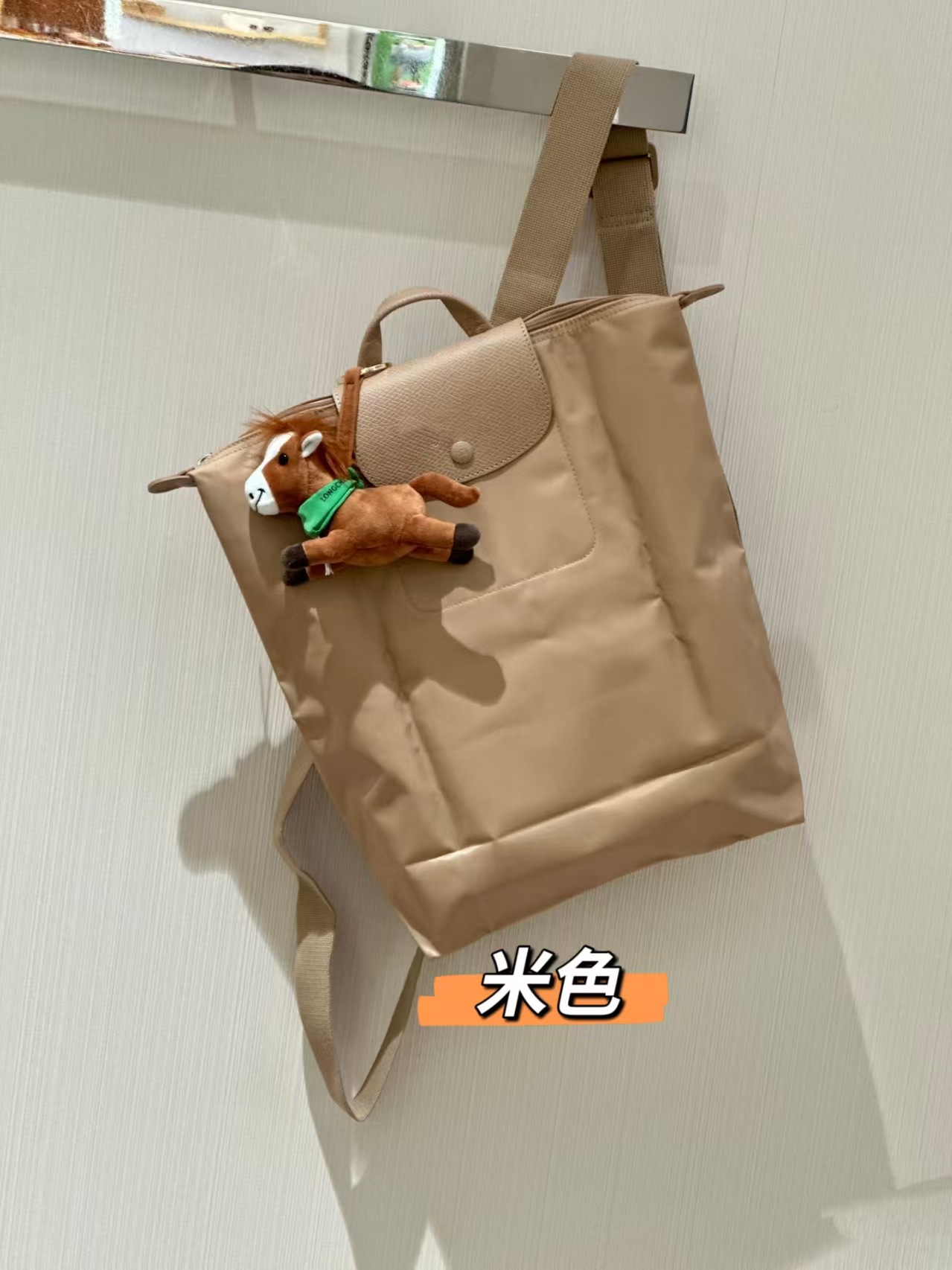 비둘기 회색