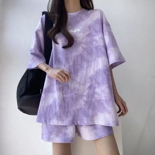 Short-sleeved T-shirt two-piece set for women ins casual sports tie-dye suit 2023 new summer style shorts suit wholesale