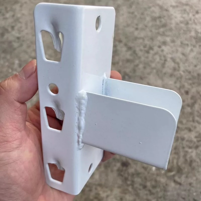 컬럼 카드 가공 부품