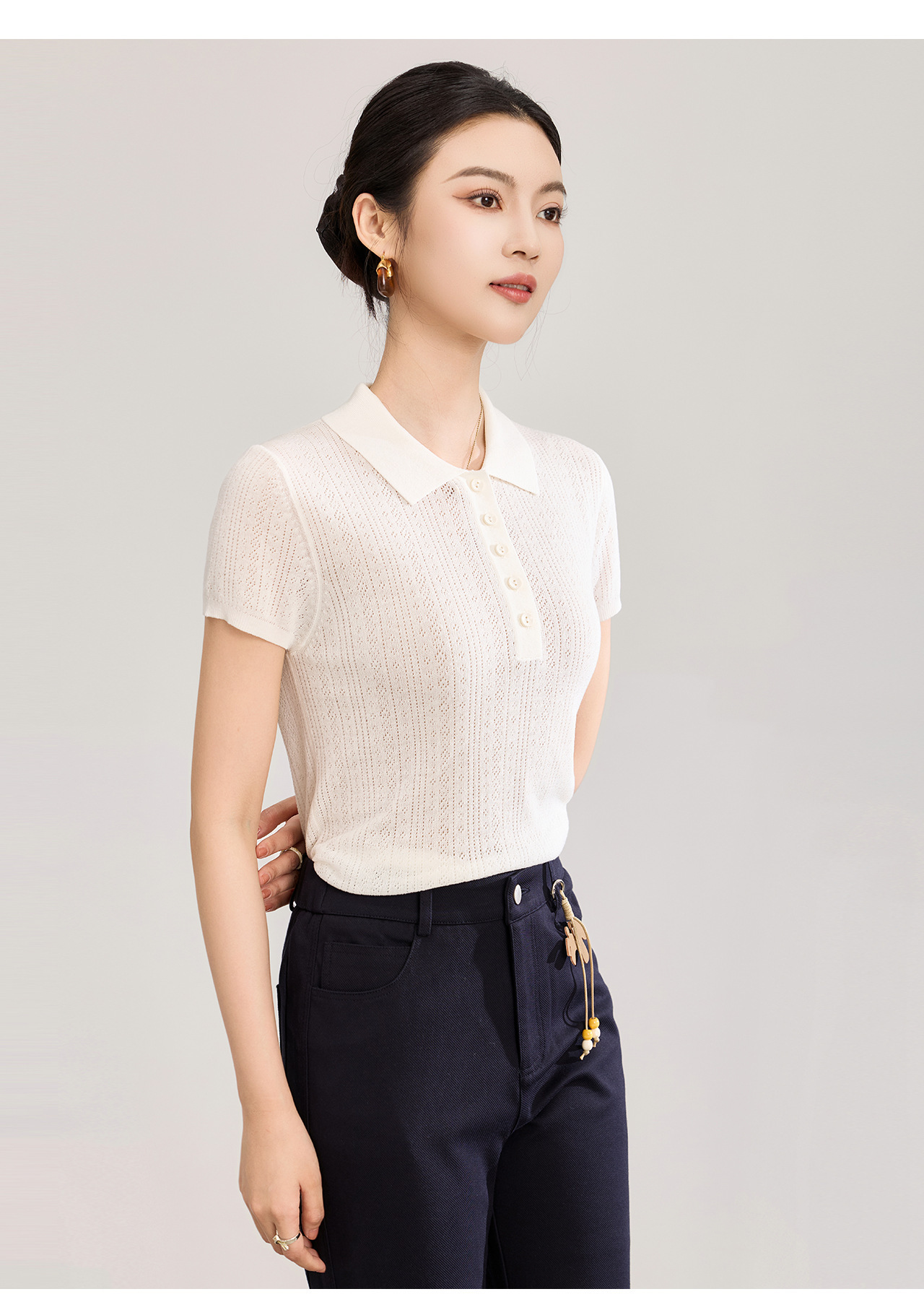 Áo len nữ cổ tròn dệt kim sợi lanh phối lỗ đi làm — màu xanh navy chi tiết 29