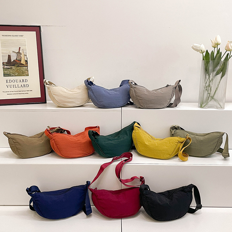 Customized Link Crossbody Bag Dumpling Bag Large Capacity Bag Solid Color Dumpling Cloth Bag Ins Casual Bag Sports Bag Shoulder Bag