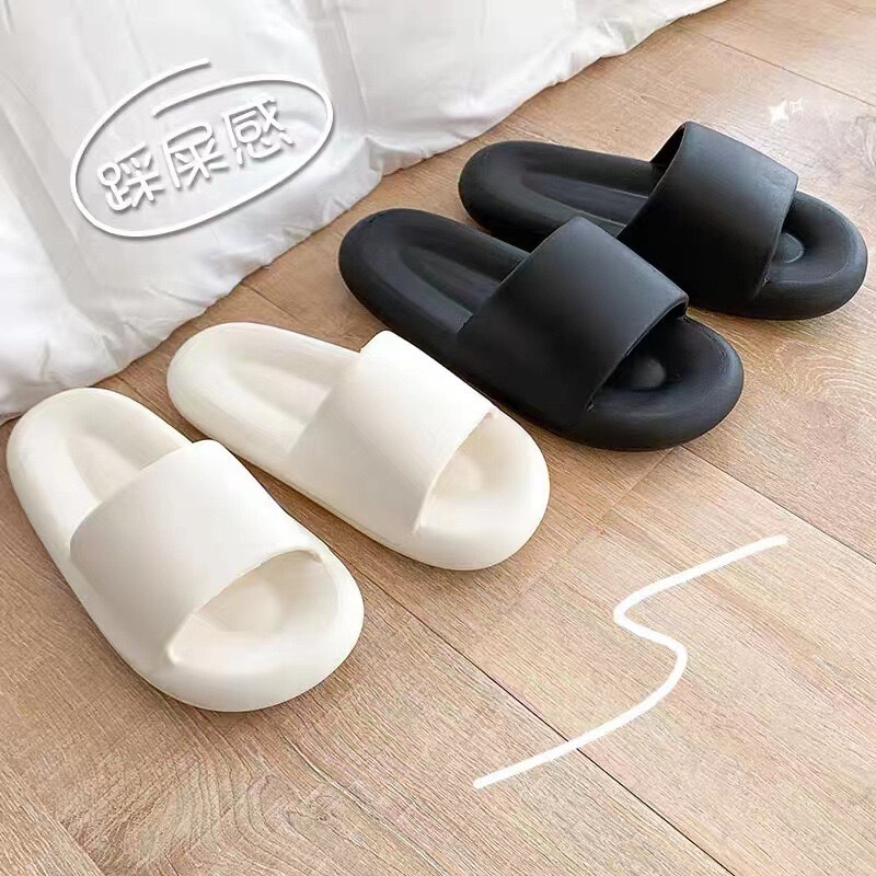 Slip-on Slippers Men's Summer Outfit Indoor Home Bathroom Non-slip Thick Bottom Couple's Household Sandals and Slippers for Men and Women
