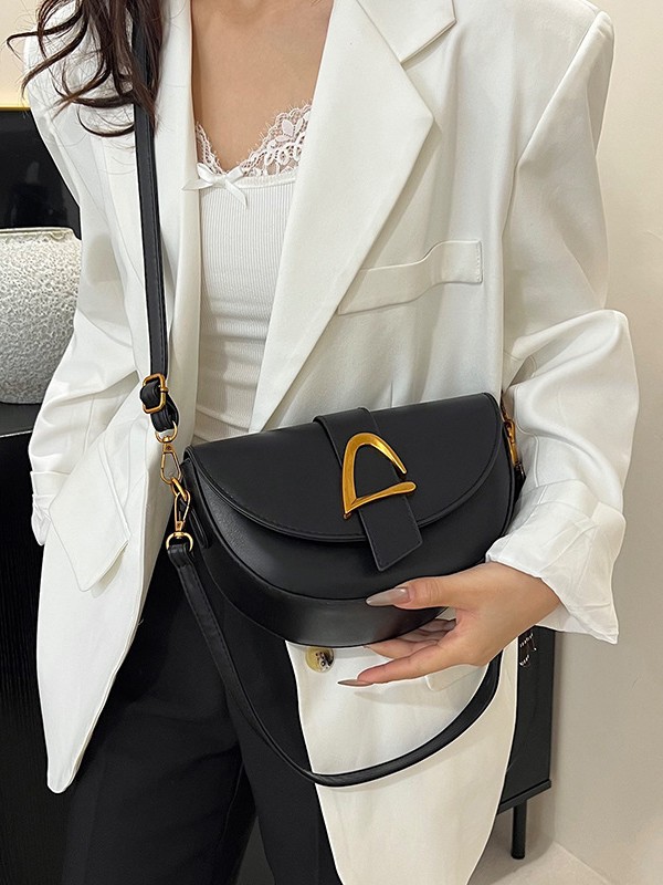 Bolsa de silla de lujo ligera de venta caliente para mujeres 2025, comercio exterior transfronterizo nuevo estilo de alta calidad de moda versátil mochila de hombro