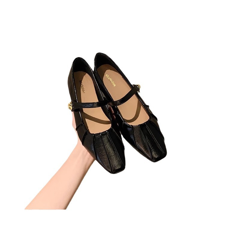 Grape Mom Summer Nuevo temperamento pequeño pliegue de cabeza cuadrada con boca poco profunda Mary Jane Baotou media pantuflas mujeres verano