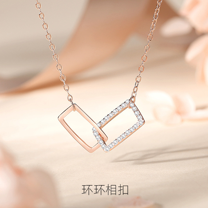 Estilo japonés y coreano S925 plata esterlina geométrica cuadrado doble anillo collar de hebilla niñas diseño de lujo ligero sentido de la cadena de clavícula de todo fósforo