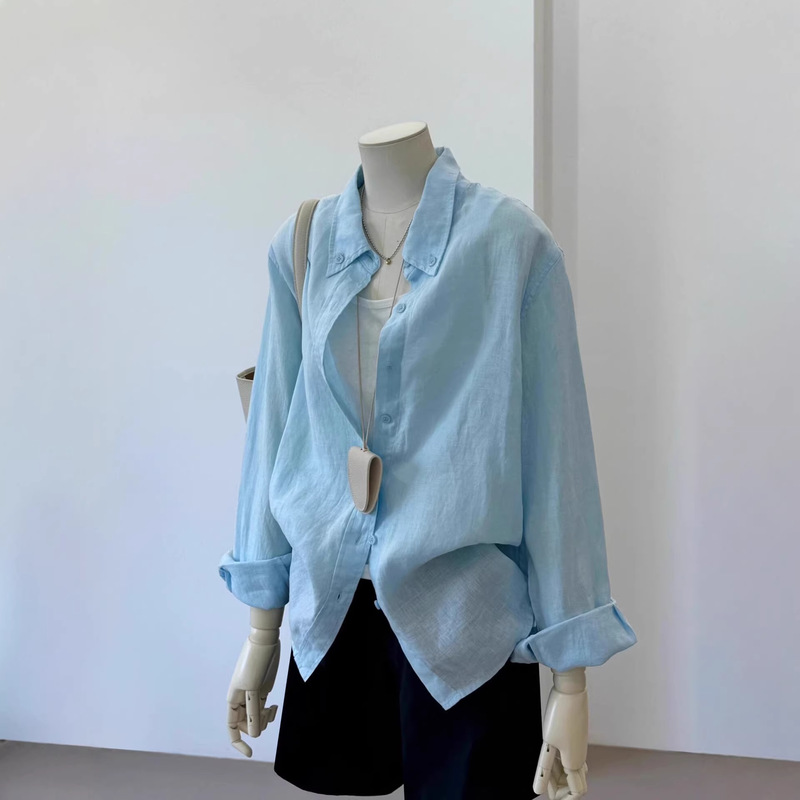 Light Blue Linen Sun Protection Shirt for Women, Summer Thin Style, High-End, Relaxed, Breathable, Long-Sleeved Cotton and Linen Top Light Blue Linen Sun Protection Shirt for Women, Summer Thin Style, High-End, Relaxed, Breathable, Long-Sleeved Cotton and Linen Top