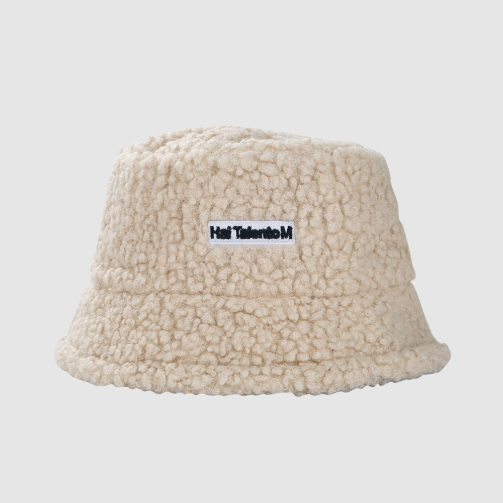 Autumn And Winter Warm Lamb Wool Fisherman Hat Net Celebrity Fashion Wild Small Washbasin Hat display picture 6