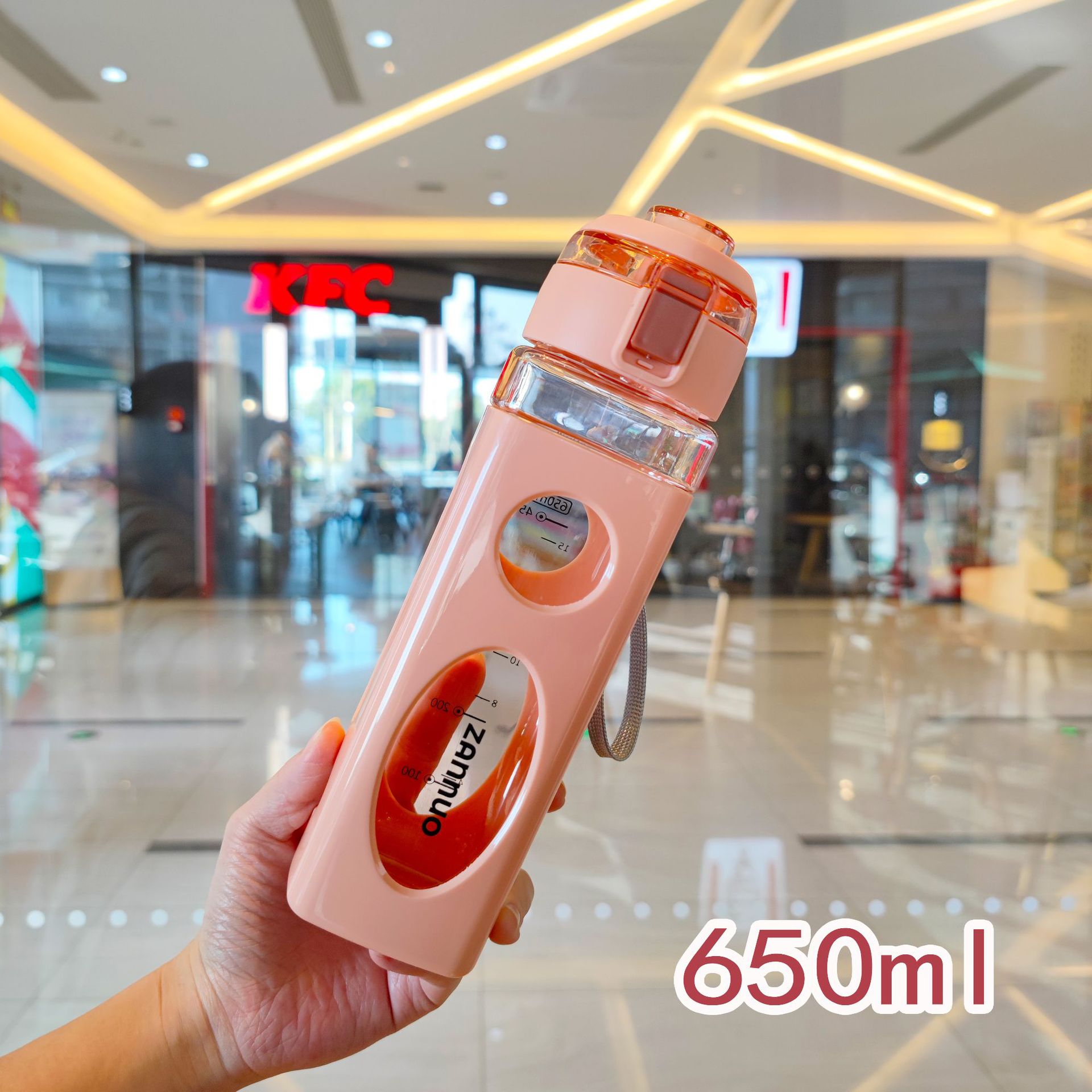 Cubierta elástica de doble capa de verano fácil de sostener cuerda portátil beber taza de plástico escala deportes hervidor de agua estudiantes masculinos y femeninos 650ml