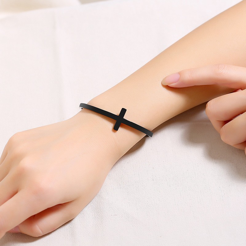 15g Weight Bangle Classification 304 Stainless Steel Chain Material 1 Piece Quantity Holiday, Daily Occasion 304 Stainless Steel Material Geometric Pattern Women's Gender Simple Style Style Simple Style Geometric 304 Stainless Steel Bangle In Bulk 无