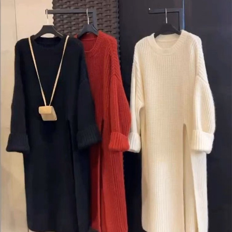 European-Style Design with Unique and Beautiful Slits, Exquisite and Unique Knitted Dress for Women, Early Spring Sweater Long Dress with a Lazy Style European-Style Design with Unique and Beautiful Slits, Exquisite and Unique Knitted Dress for Women, Early Spring Sweater Long Dress with a Lazy Style