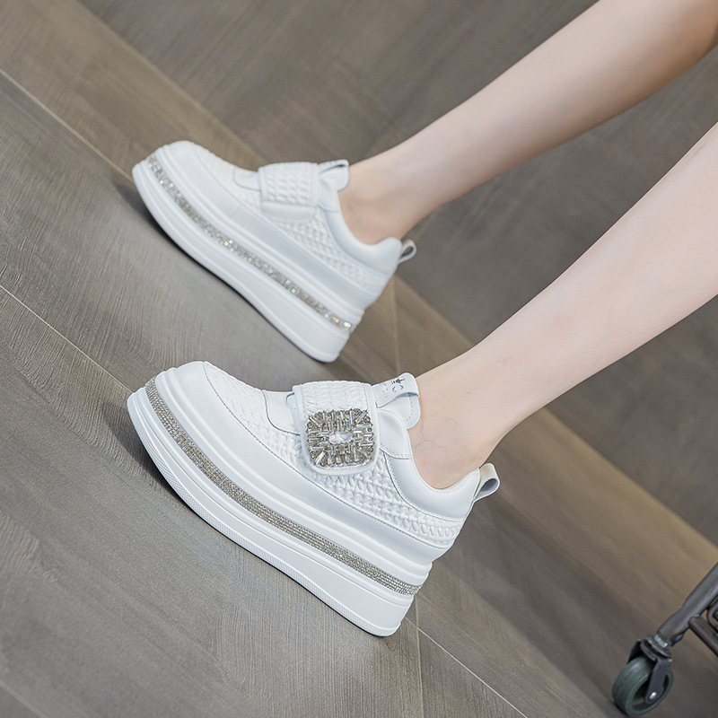 825-112 White Shoes for Women, Sports and Leisure, Round-Toe Platform Shoes, Thick-Soled Velcro Shoes for Small Women