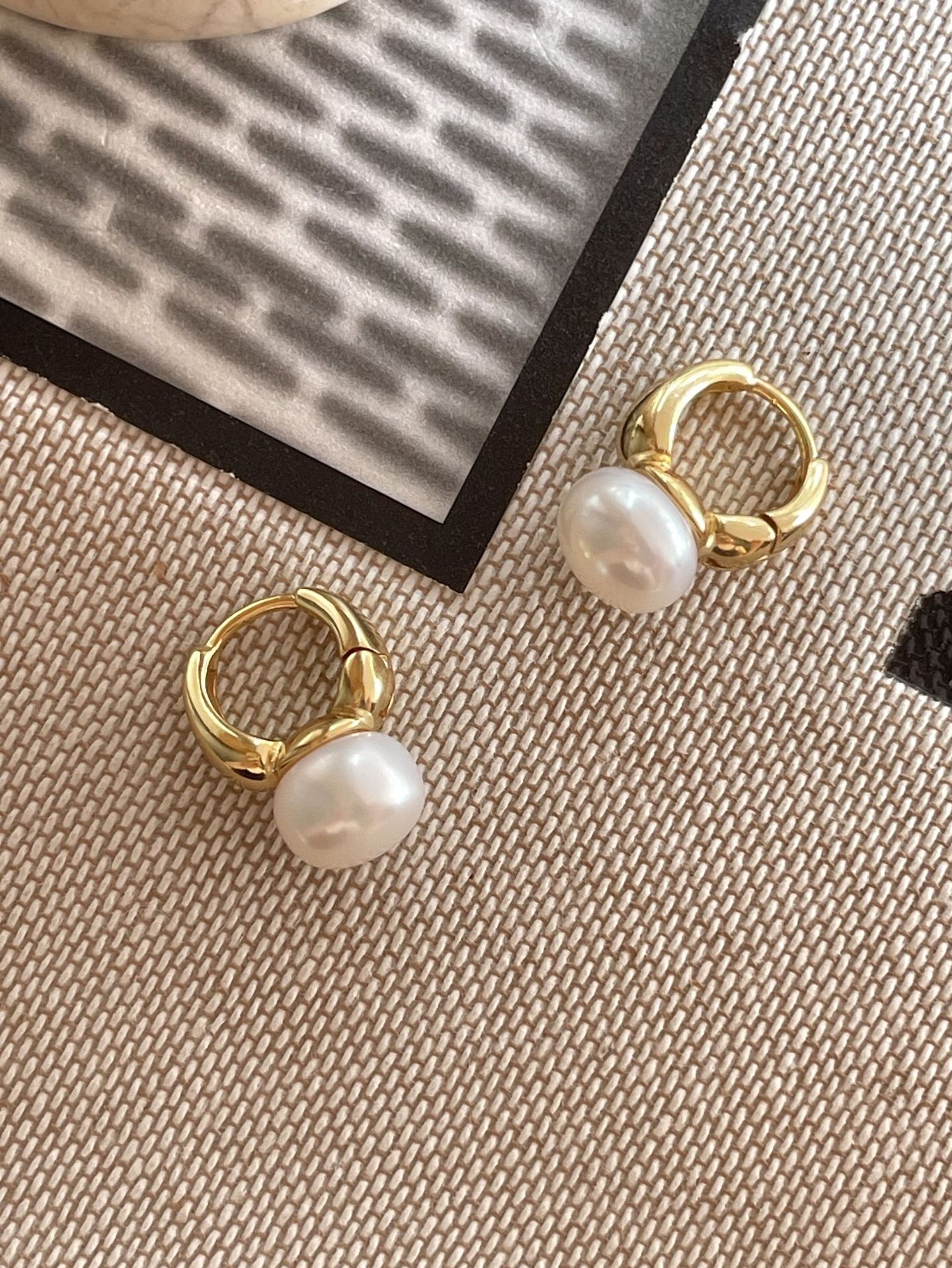 5g Weight 925 Sterling Silver Ear Needle Material 18K Gold Plated Plating Material Pearl Inlay Material Earrings Classification 1 Pair Quantity Daily Occasion 925 Sterling Silver Material Round Pattern All Seasons Season Women's Gender Inlay Design Simple Style Style 1 Pair 18K Gold Plated 925 Sterling Silver Pearl 925 Sterling Silver Earrings Round Earrings 13
