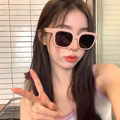 Rosa Girl Pink Sunglasses High-End Fashion Sweet and Fresh Summer Streetwear Sun Protection Eyewear