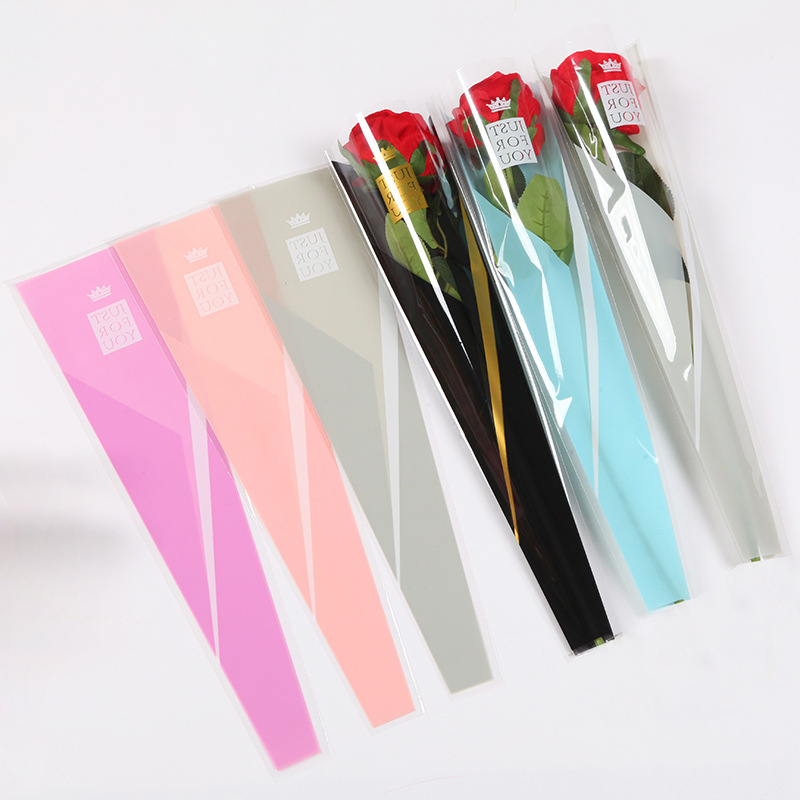 Día del maestro corona sola bolsa Rosa bolsa de embalaje ramo triángulo bolsa tienda de flores flor floral material de embalaje al por mayor