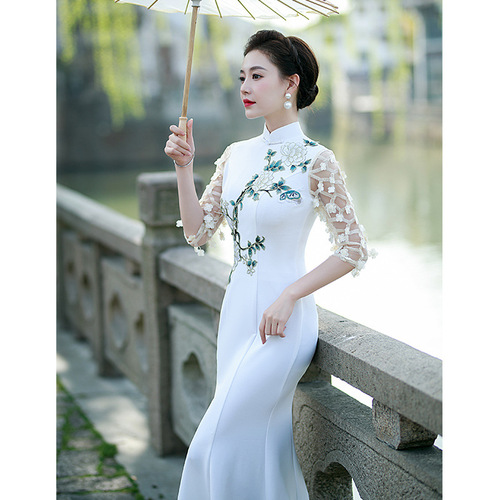 White chinese dresses Catwalk performance cheongsam host singers  lace sleeve cultivate miss etiquette morality fishtail Chinese wind high split qipao dress