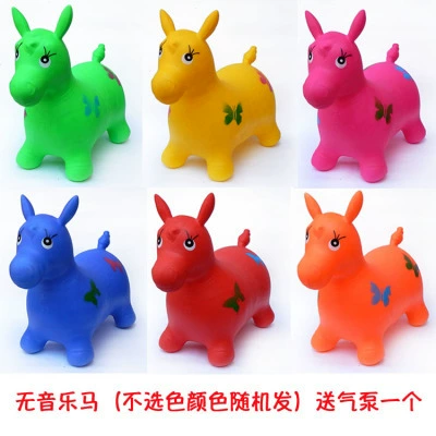 Ordinary horse color randomly send one