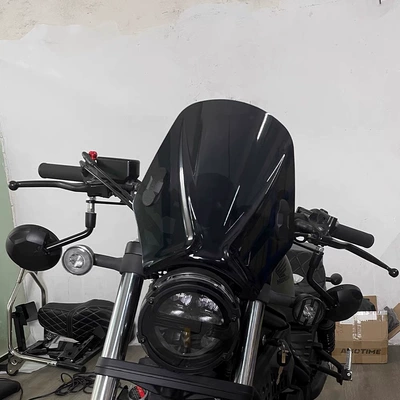 Windshield, Motorcycle front windshield