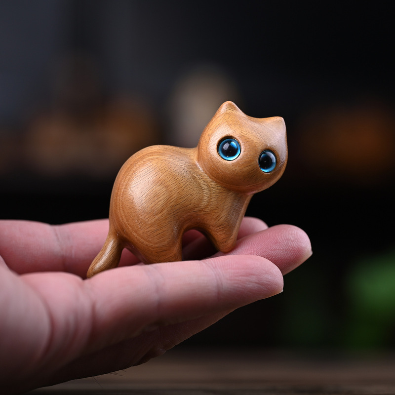 虹の木の彫刻のかわいい猫の手の件の虹の首をかしげる子猫のミニのデスクトップの置物の工芸品の家庭のアイデア|undefined