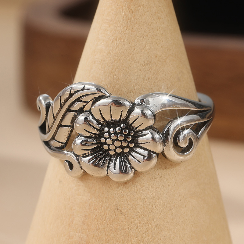 Morning Moon Cross-Border Vintage Copper Flower Ring for Women, Simple Ring, Bohemian Style Ring Morning Moon Cross-Border Vintage Copper Flower Ring for Women, Simple Ring, Bohemian Style Ring