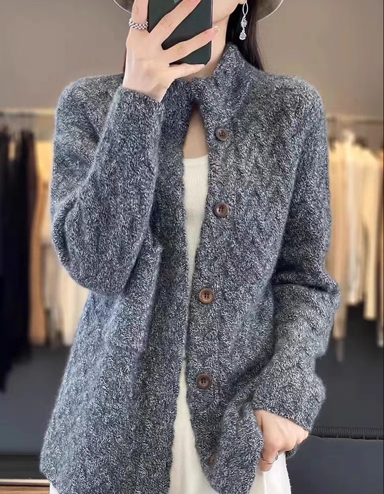 Solid color long sleeve sweater coat