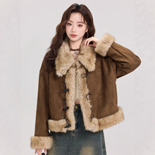 美拉德风牛角扣鹿皮绒羊羔毛外套女秋冬季2025新款加厚毛绒绒棉服
