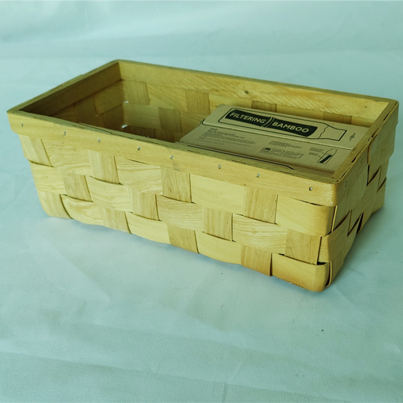 El estilo simple de la canasta de almacenamiento diaria de madera tradicional es adecuado para la exhibición de productos en la tienda y el almacenamiento en el hogar.