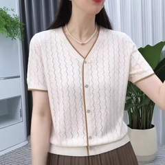 夏の新作半袖Tシャツ、甘いプルオーバー、中空セーター、おしゃれでゆったり、万能なママの薄手トップス