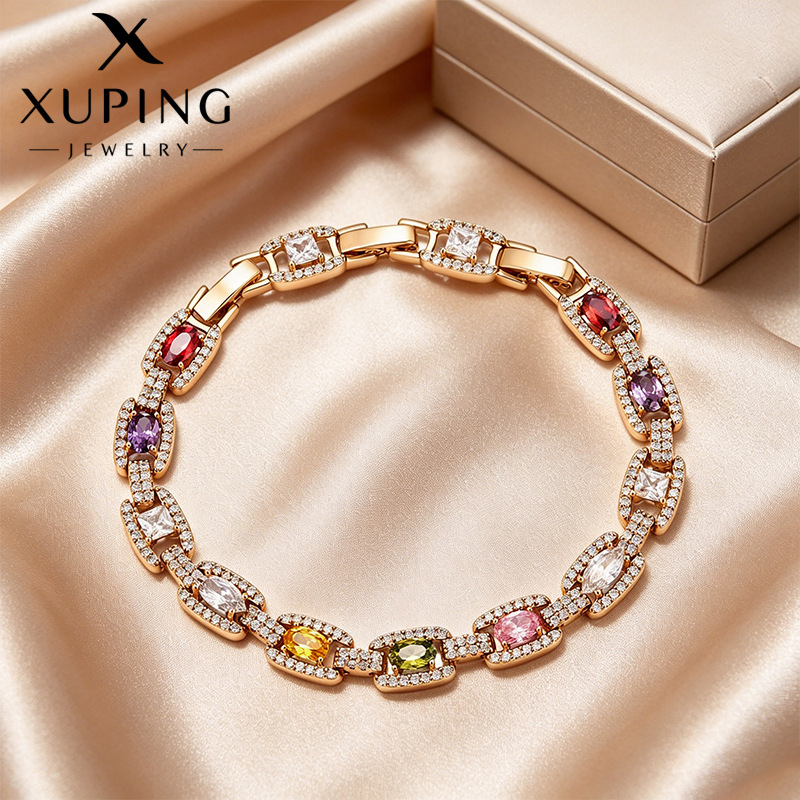 Brazalete de zircon de moda transfronteriza europea y americana chapado en cobre hip hop 18K color ligero reloj de lujo joyas al por mayor