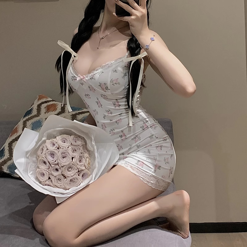 Sexy Lingerie with Contrasting Lace Stitching, Low-Cut Pure Desire Style, Strapless Bodycon Sexy Nightgown Short Dress Ll73