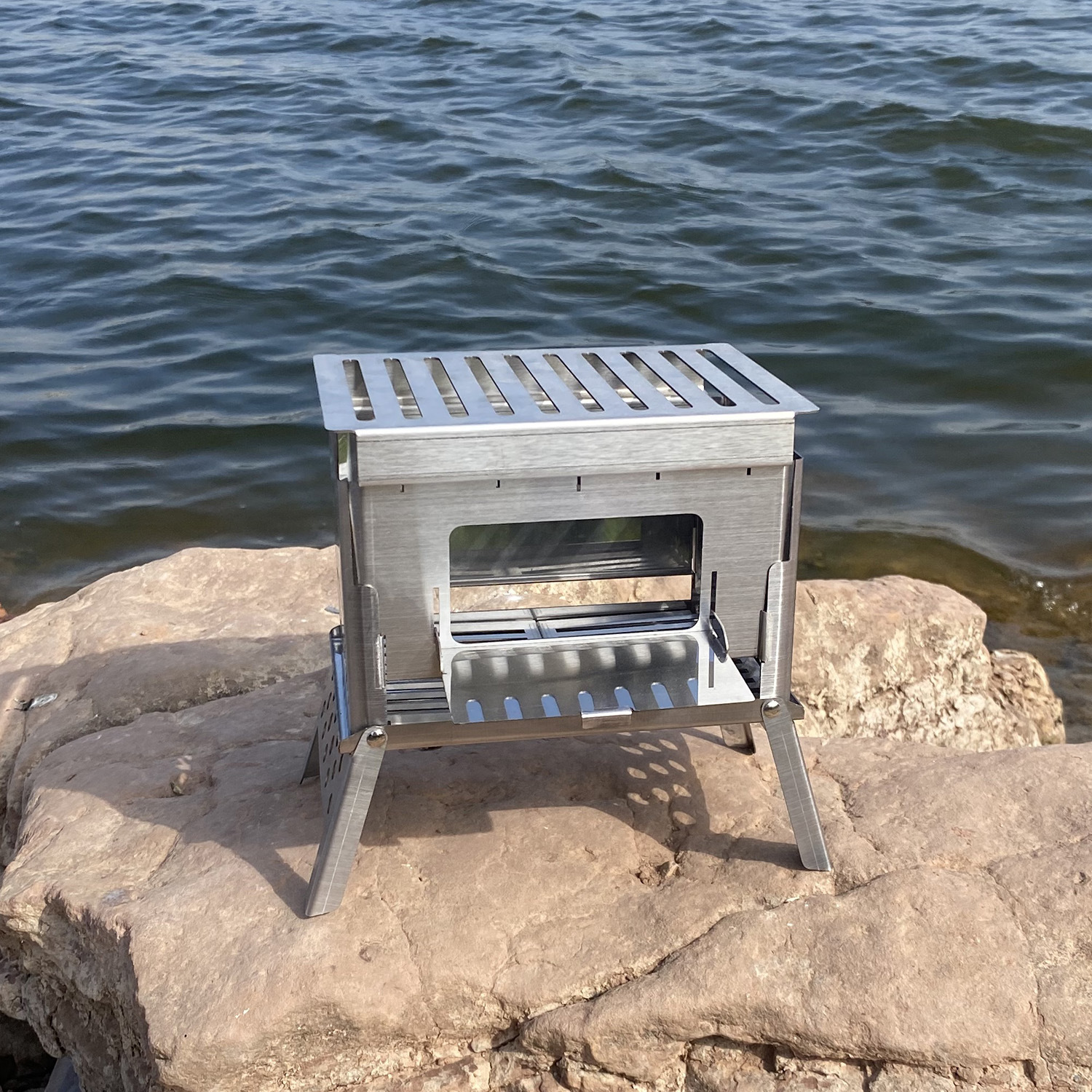 户外迷你柴火炉bbq烧烤架野营篝火取暖炉焚火炉野餐自架烧烤用品