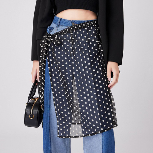 Black A-line Skirt, Unisex Size, Layered Underwear for Slimming Effect with Sweatshirt, Sweater, and Base Skirt