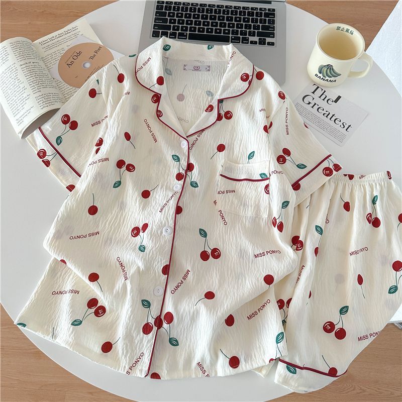 Comercio exterior de Vietnam verano nuevo estilo nube rebeca de algodón solapa dulce pijama de dibujos animados pantalones cortos de manga corta traje de servicio a domicilio para mujer
