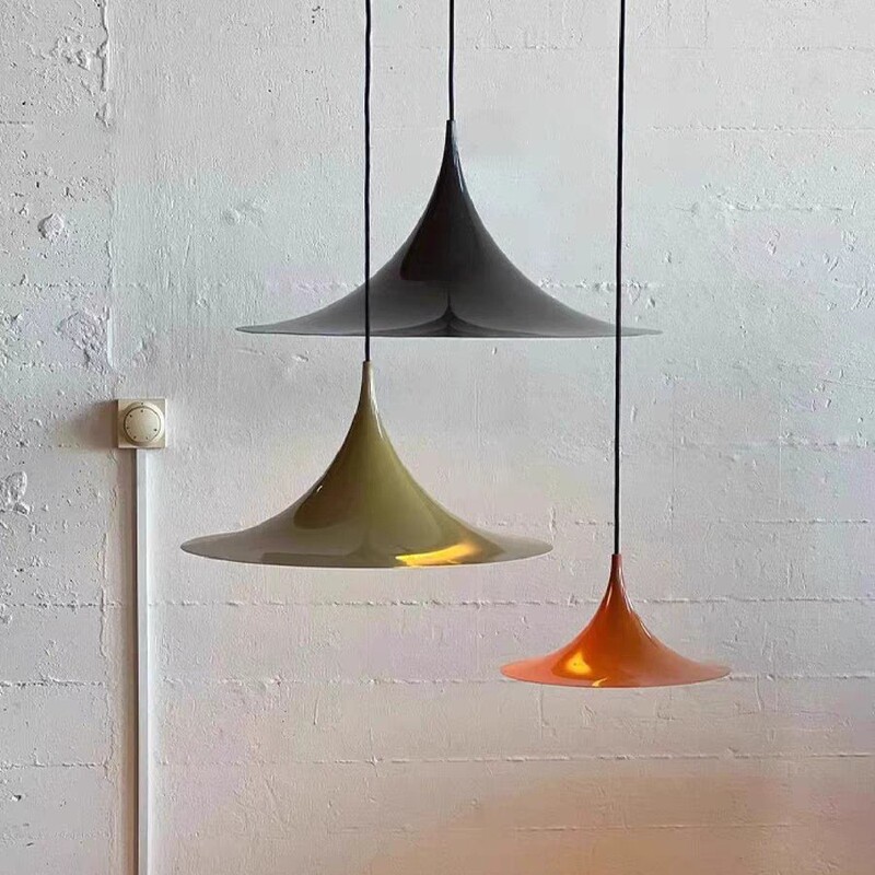 Danish Seim Designer Italian Minimalist Ufo Restaurant Lamp Nordic French Minimalist Bar Table Speaker Chandelier Danish Seim Designer Italian Minimalist Ufo Restaurant Lamp Nordic French Minimalist Bar Table Speaker Chandelier